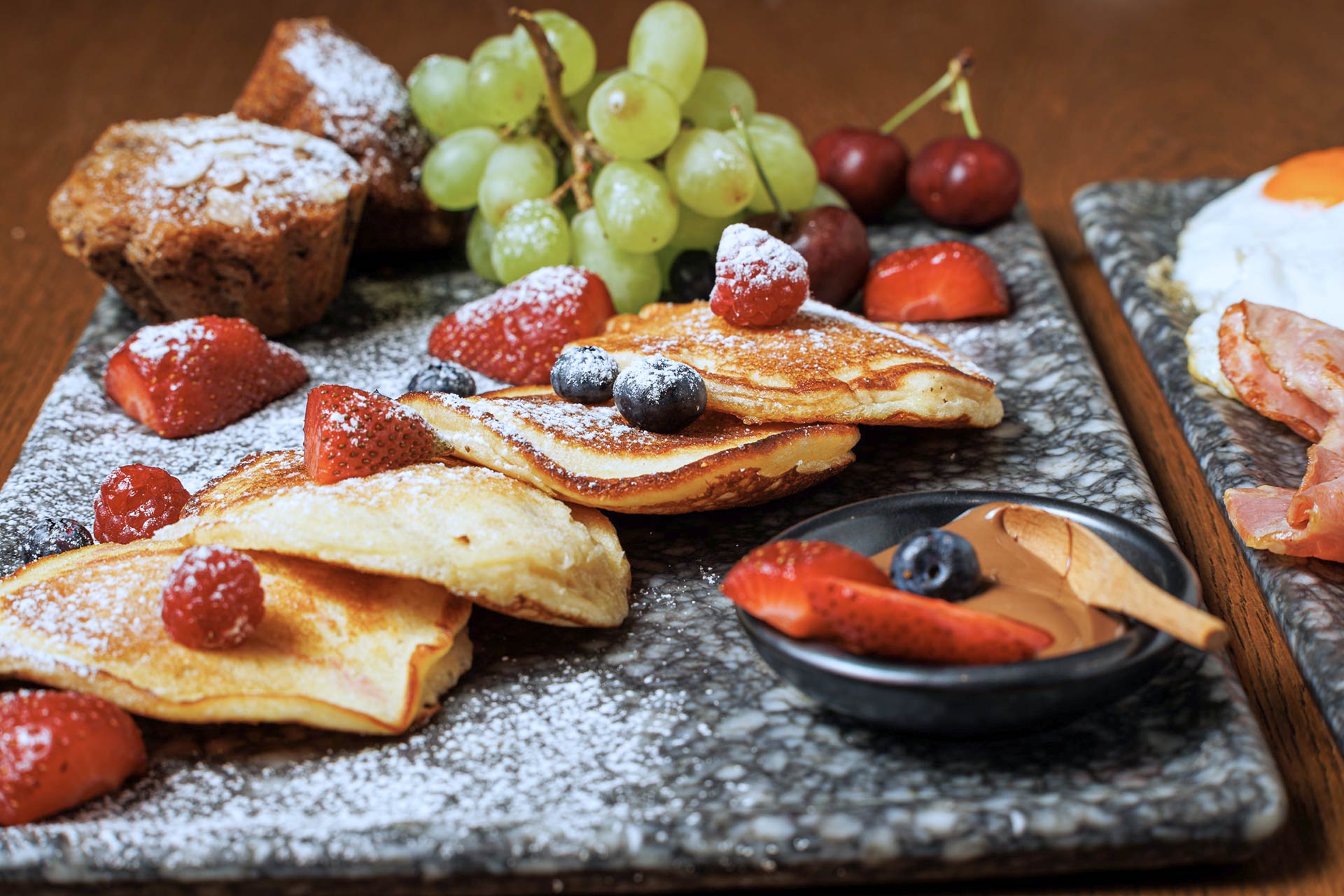 Welcome to Anemotrata Fish Market